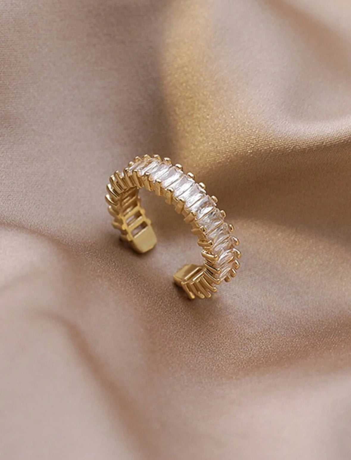 Luxe Baguette Open Ring