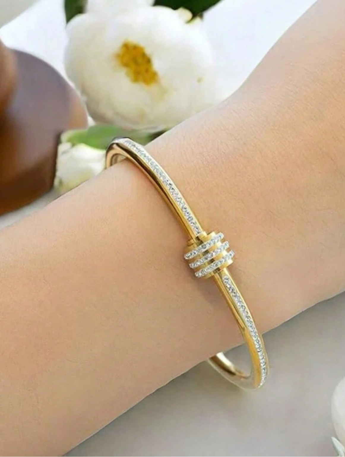 Radiance Halo Gold Bangle